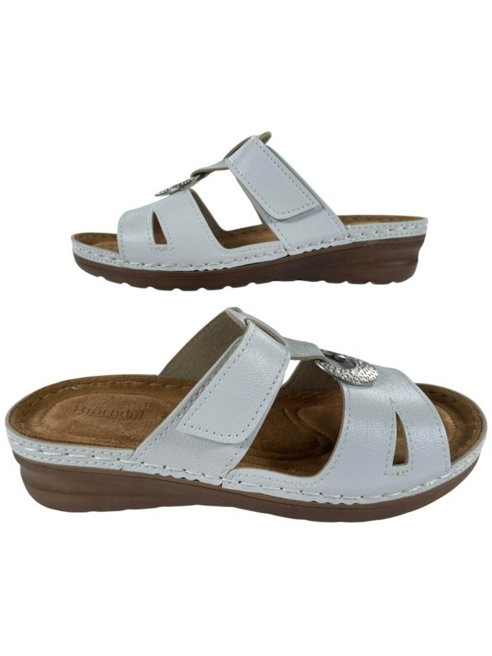 Bjorndahl Siena Sandals Faux Leather White Slip-on Comfort Women's Size 9 NEW